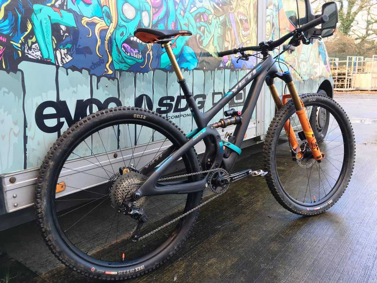 yeti sb5  with 29er wheels